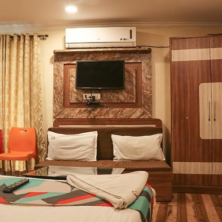 Hotel Mukesh Residency Pune Ngoại thất bức ảnh