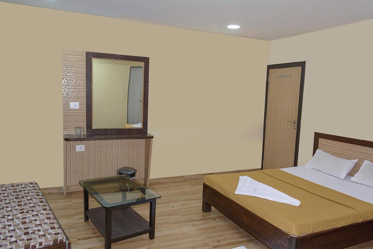 Hotel Mukesh Residency Pune Ngoại thất bức ảnh