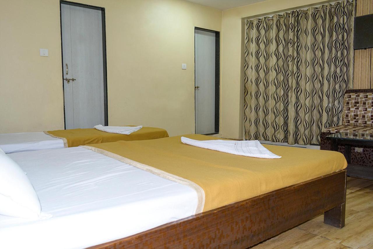 Hotel Mukesh Residency Pune Ngoại thất bức ảnh