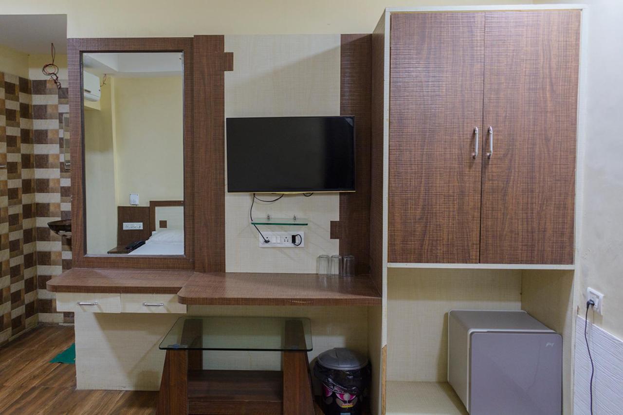 Hotel Mukesh Residency Pune Ngoại thất bức ảnh